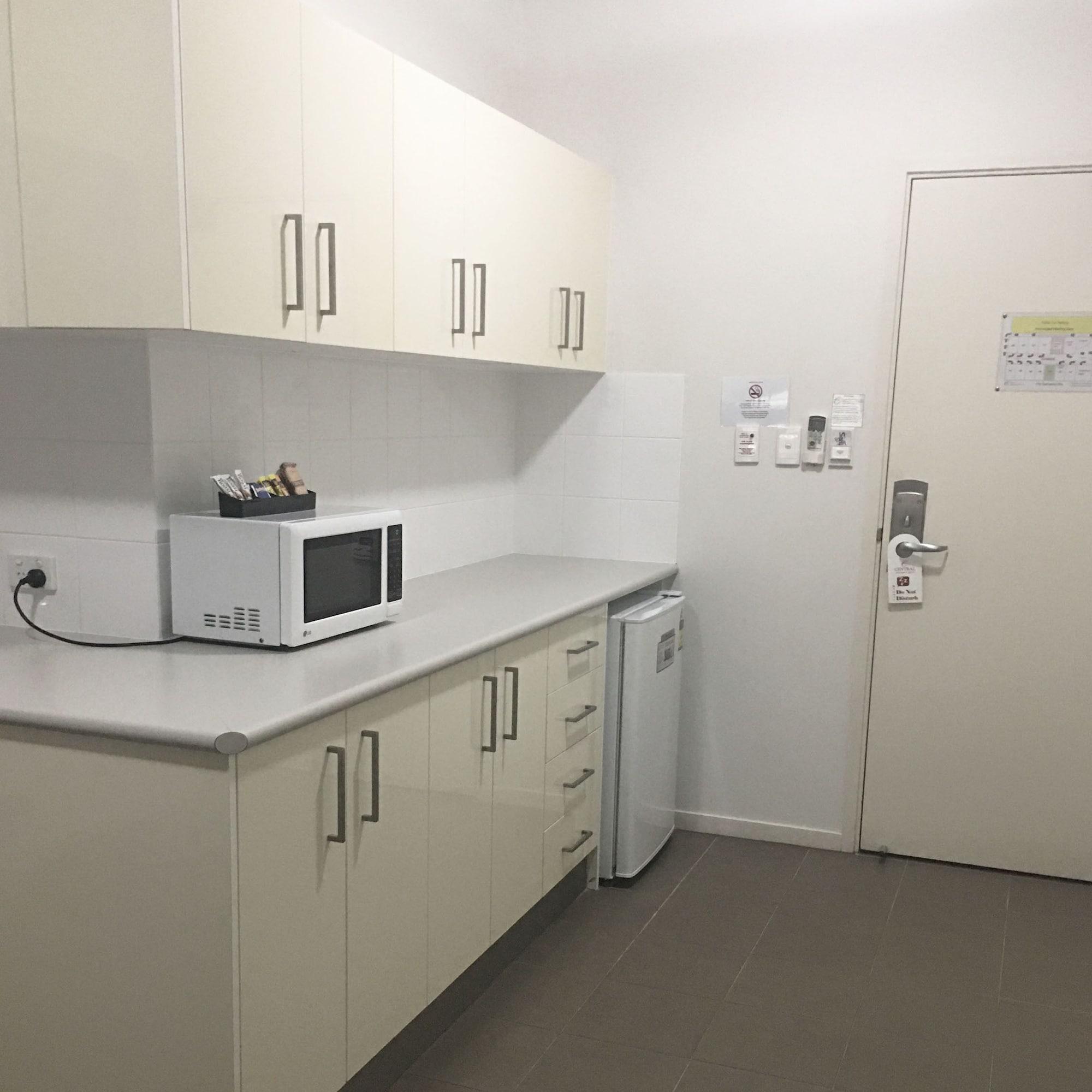 Gladstone City Central Apartment Hotel Official Exterior photo